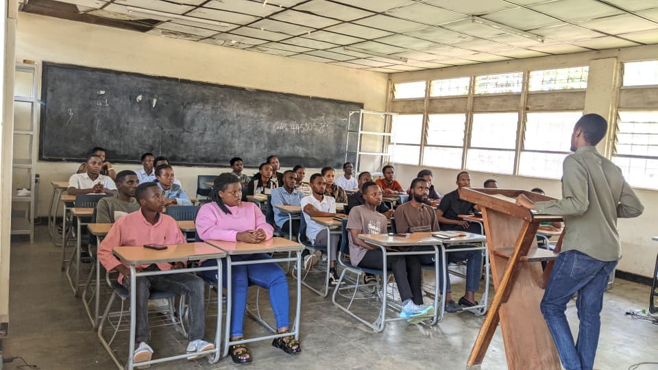 Sunday Services - Image 4